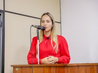 Alana Souza pede que o Poder Executivo crie o Departamento Municipal de Proteção e Defesa Animal em Mâncio Lima