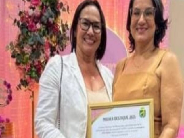 Homenagem na Câmara de vereadores destaca Jacinta Rocha como Mulher Destaque 2025