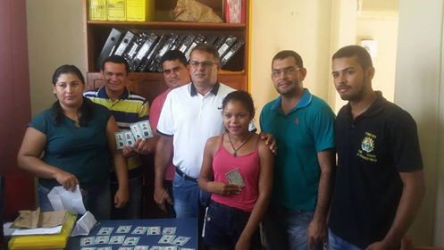 Vereadores comemoram entrega do primeiro lote de identidades em Mâncio Lima